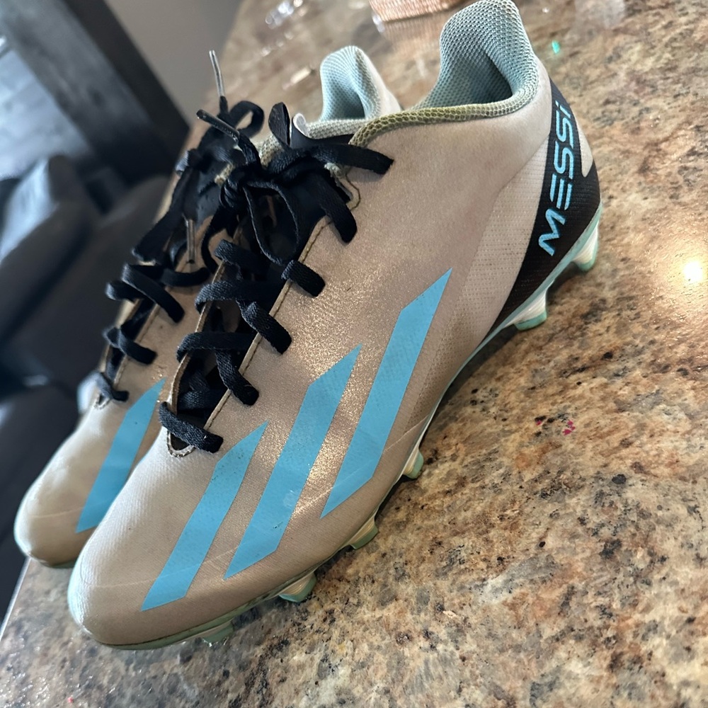 Adidas MESSI Soccer Cleats
